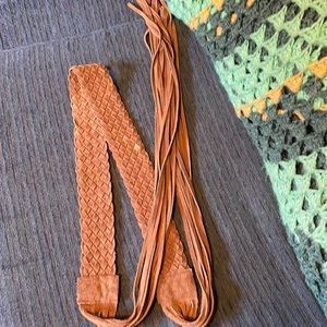 Very cool and awesome braided leather belt! Awesome fringes, genuine leather!
